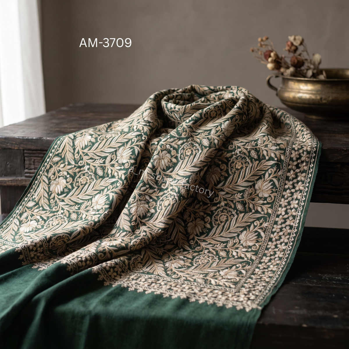 Aari Stole | Premium Kashmiri Aari Embroidery Stole | AM SHAWLS | 3709